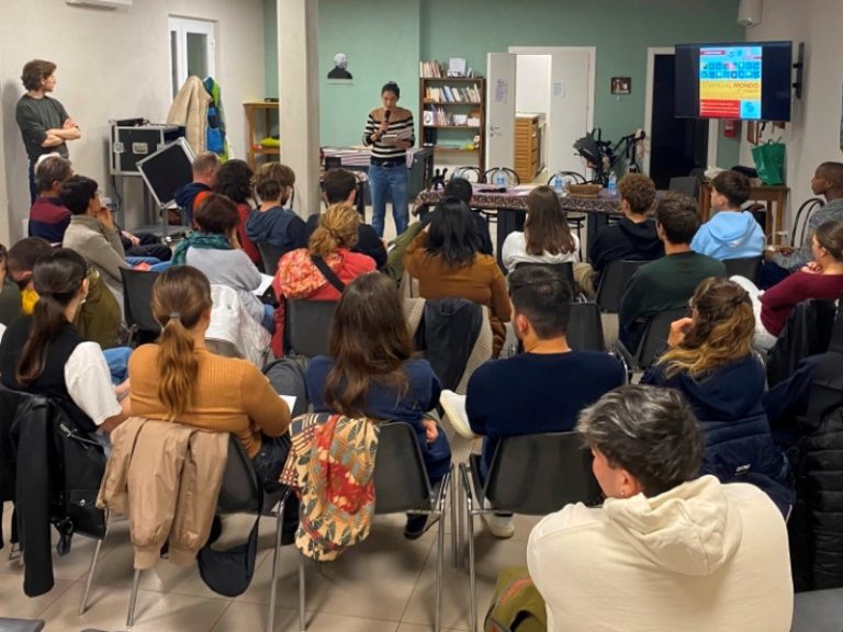 csvRivista_Stiamo-al-mondo